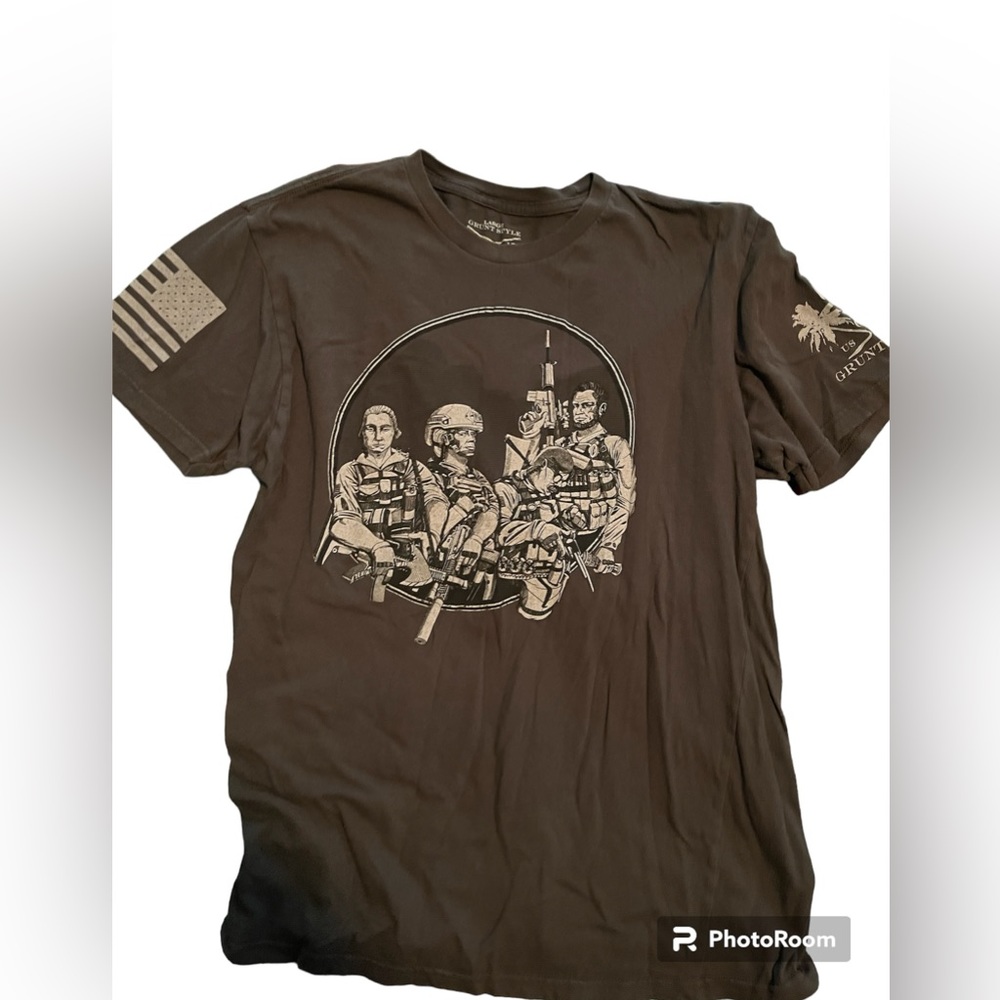 Club Grunt Style, Presidents Tee
